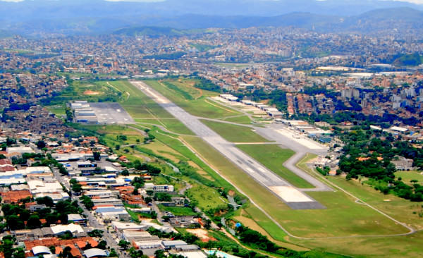 Pampulha airport, źródło: http://caiafa.blogspot.com/2011/08/aviacao-comercial-brasileira-por.html