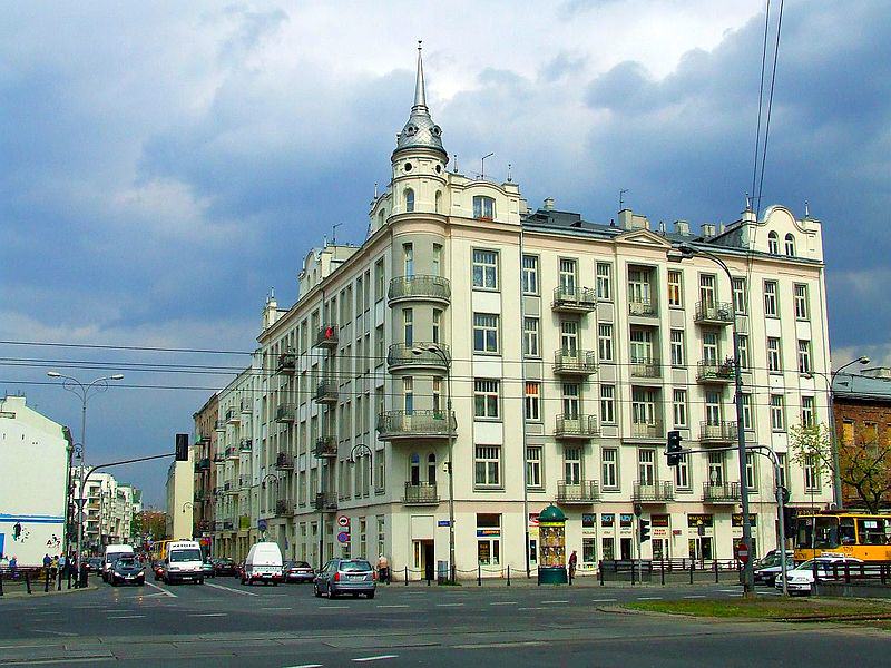 ul. Ząbkowska – widok od strony ul. Targowej, źródło: wikipedia