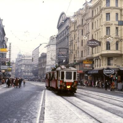 Mariahilferstrasse 1983 fot TARS631 tramwayforum at