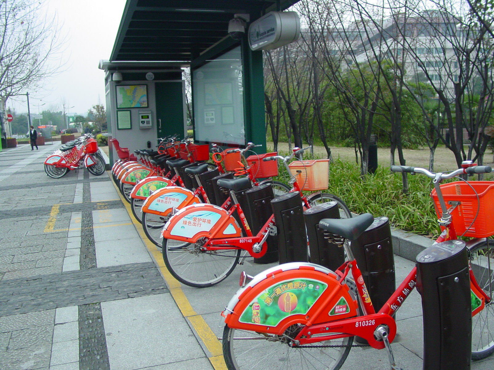 Service_bicyclette_hangzhou_zhongguo, Źródło: http://zh.wikipedia.org/