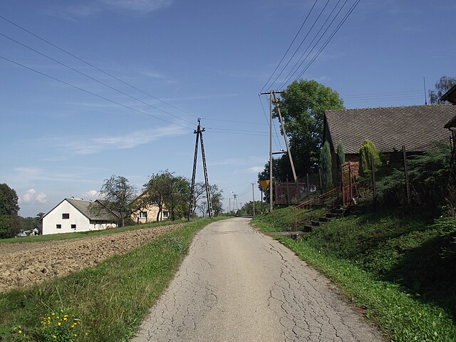 Stara Wieś, woj. śląskie | fot. Kamil Czaiński | lic. CC BY SA 4.0 | Wikimedia Commons
